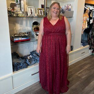 Floral Embroidery Zipper Back Sleeveless Lace Dress